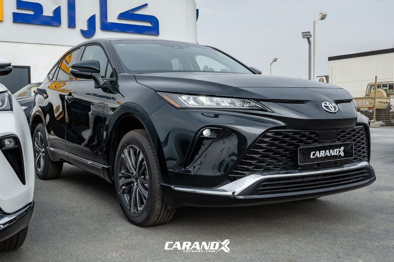 تويوتا فينزا 2.0L CVT 2WD Luxury Petrol 2025