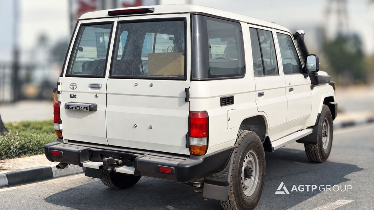 Toyota Land Cruiser 70 LC76 LX 4.2L Diesel | 5-Door | Manual | AFRICA EXPORT | READY STOCK