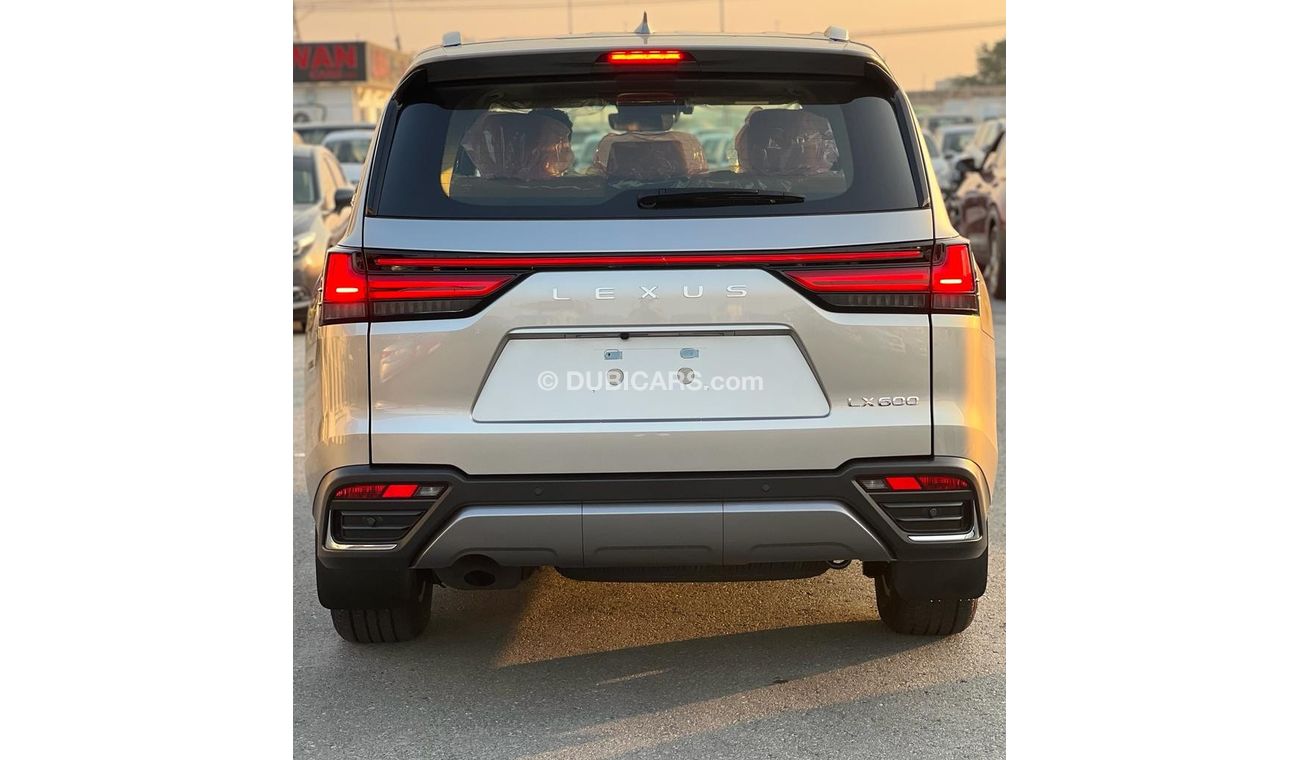 Lexus LX 600 LEXUS LX 600 - PRESTIGE- 2022 MODEL - GCC SPECS - AL FUTTAIM WARRANTY