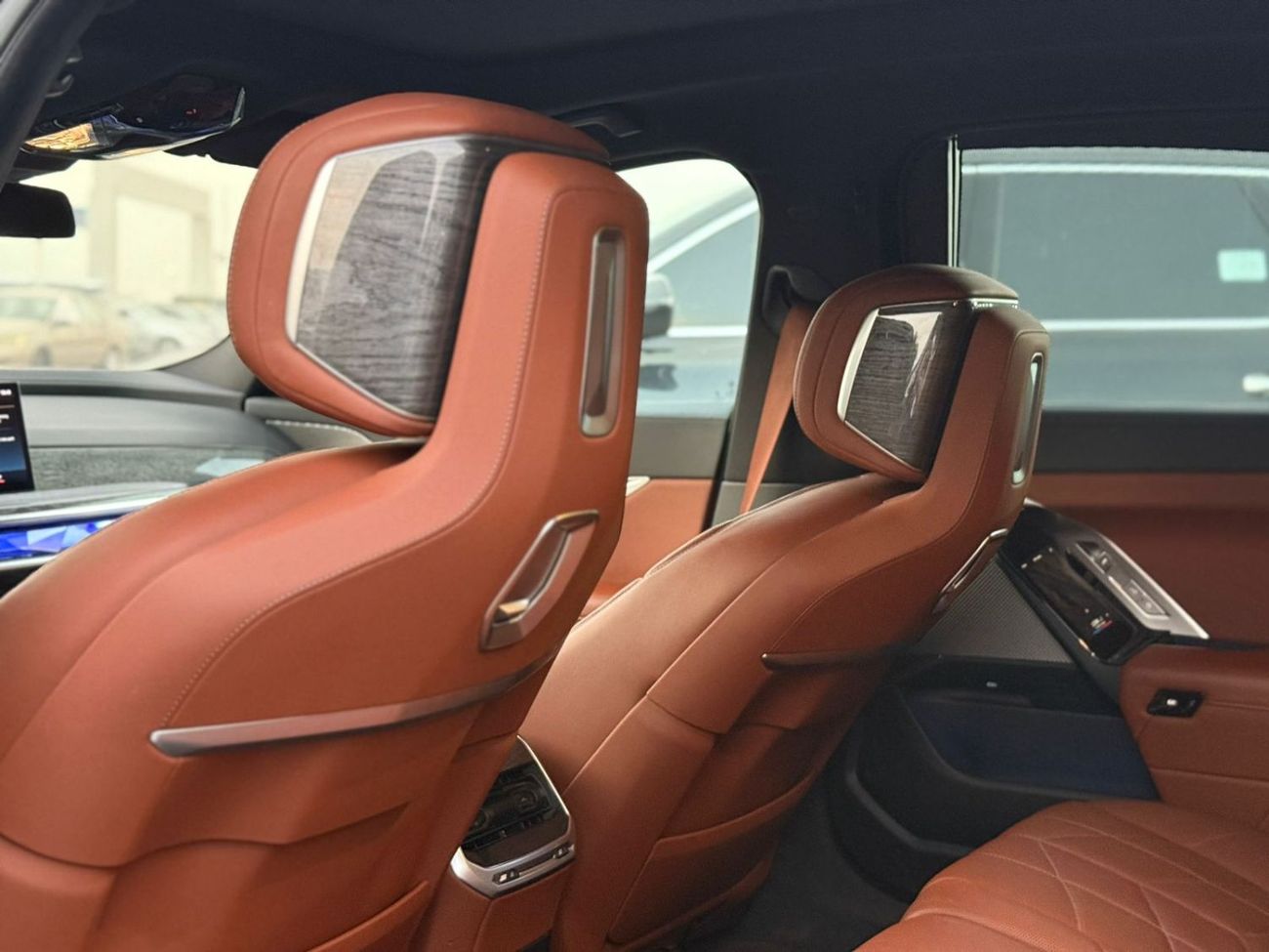 بي أم دبليو 740i BMW 740I 2024 X DRIVE 3.0L