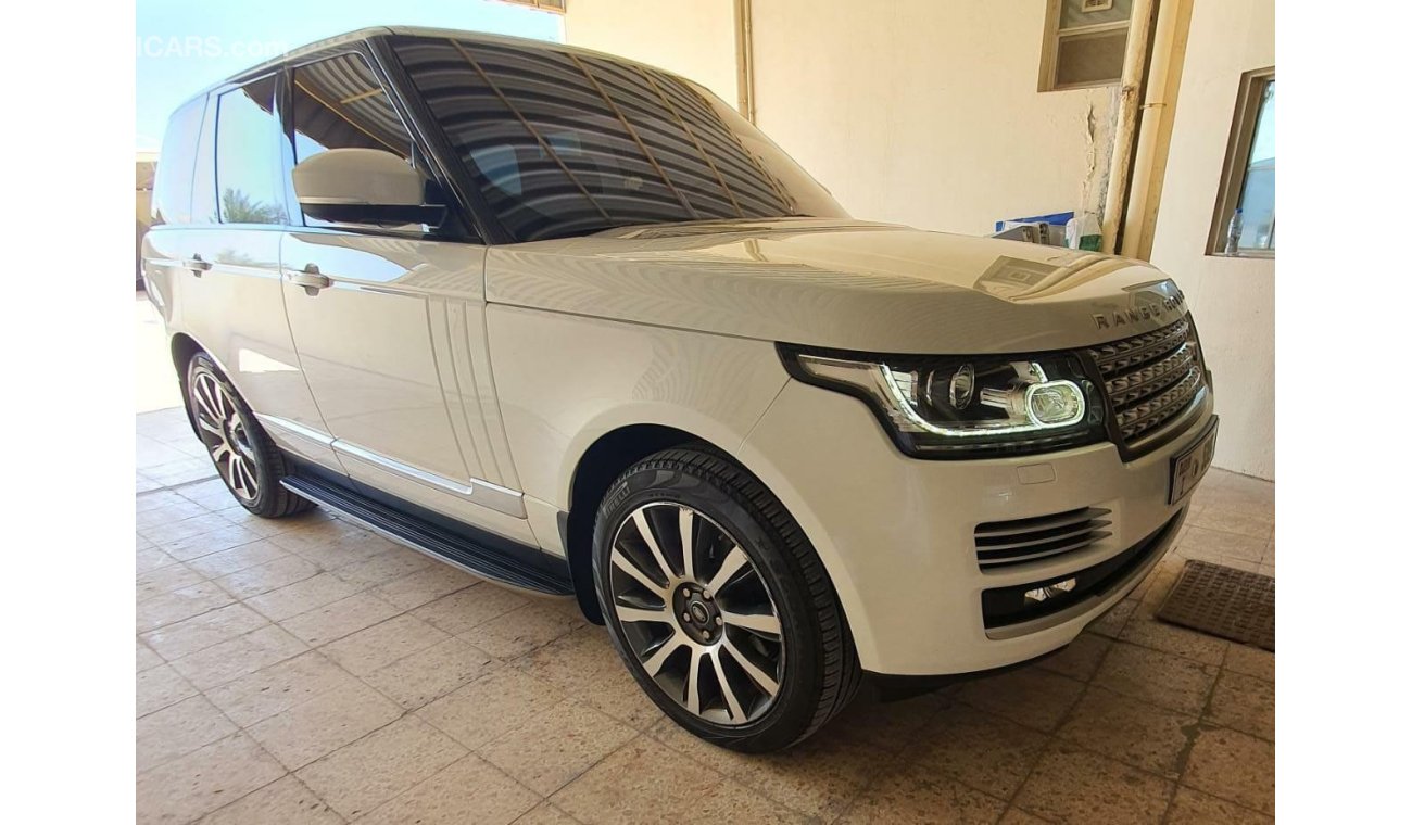 Land Rover Range Rover Vogue Supercharged Gcc