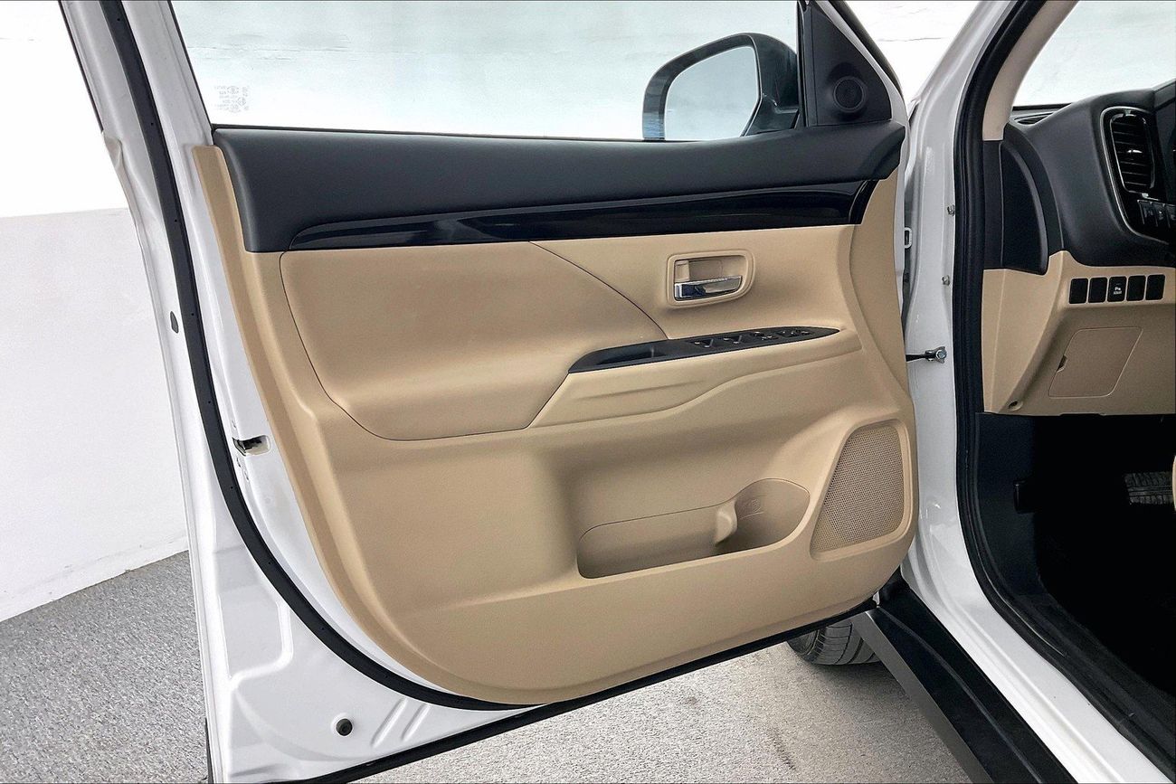 Mitsubishi Outlander GLX Basic | Guaranteed Warranty | 0 Down Payment