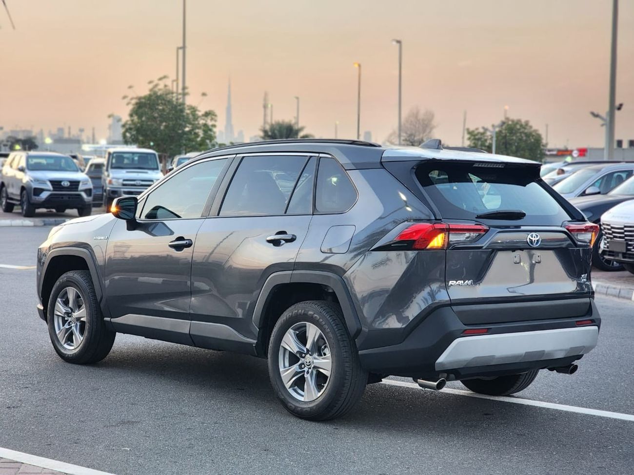 Toyota RAV4 TOYOTA RAV4 LE HYBRID 2023