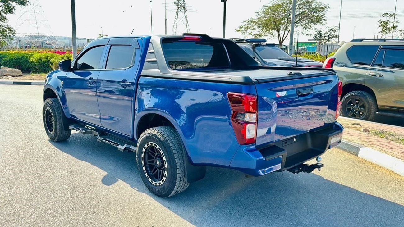 إيسوزو D ماكس -