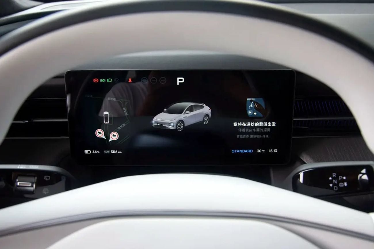 اكس بنغ G6 RWD Long Range Ultra Long Range - 725 Km EV Range - with Warranty and Service Contract