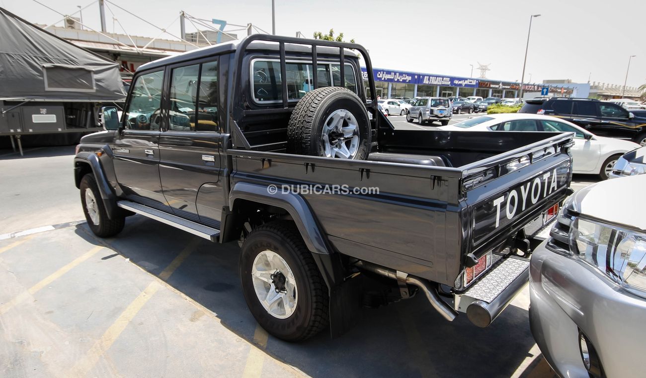 Toyota Land Cruiser Pick Up Double Cab 4.2L Diesel Full option Manual Transmission