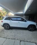 Mercedes-Benz GLB 250 4MATIC 2.0L (221 HP)