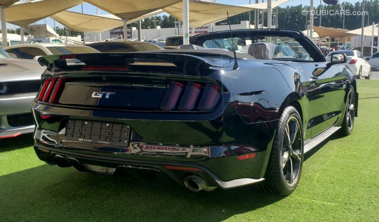 فورد موستانج MUSTANG GT V8 2016/ PREMIUM FULL OPTION/SHELBY KIT/CONVERTIBLE/VERY GOOD CONDITION