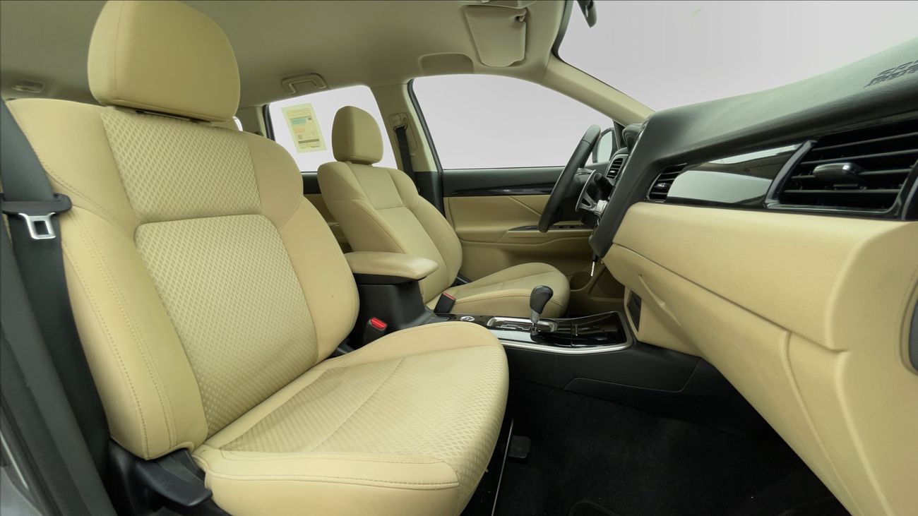 Mitsubishi Outlander GLX LOWLINE 2.4 | Zero Down Payment | Home Test Drive