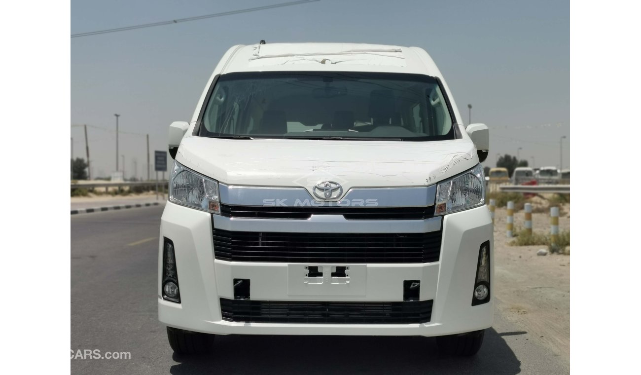 Toyota Hiace 2.8L Diesel, 16" Tyre, Xenon Headlights, Leather Seats, Rear Camera, Manual A/C (CODE # THHR02)