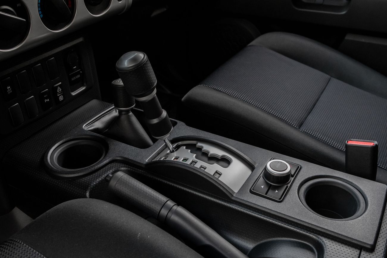 Toyota FJ Cruiser FJ Cruiser GXR | 2,840 P.M | 0% Downpayment | Warranty!