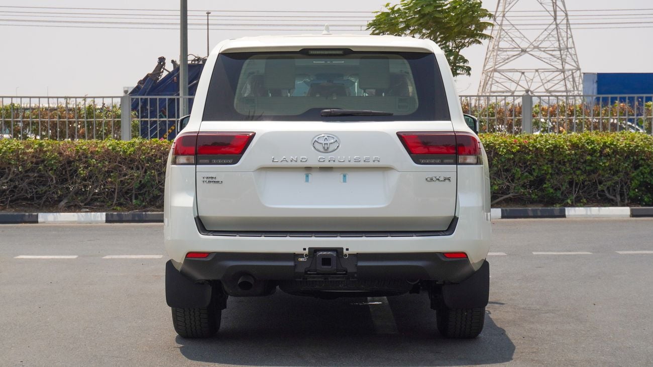 Toyota Land Cruiser GXR 3.5L V6 TWIN TURBO