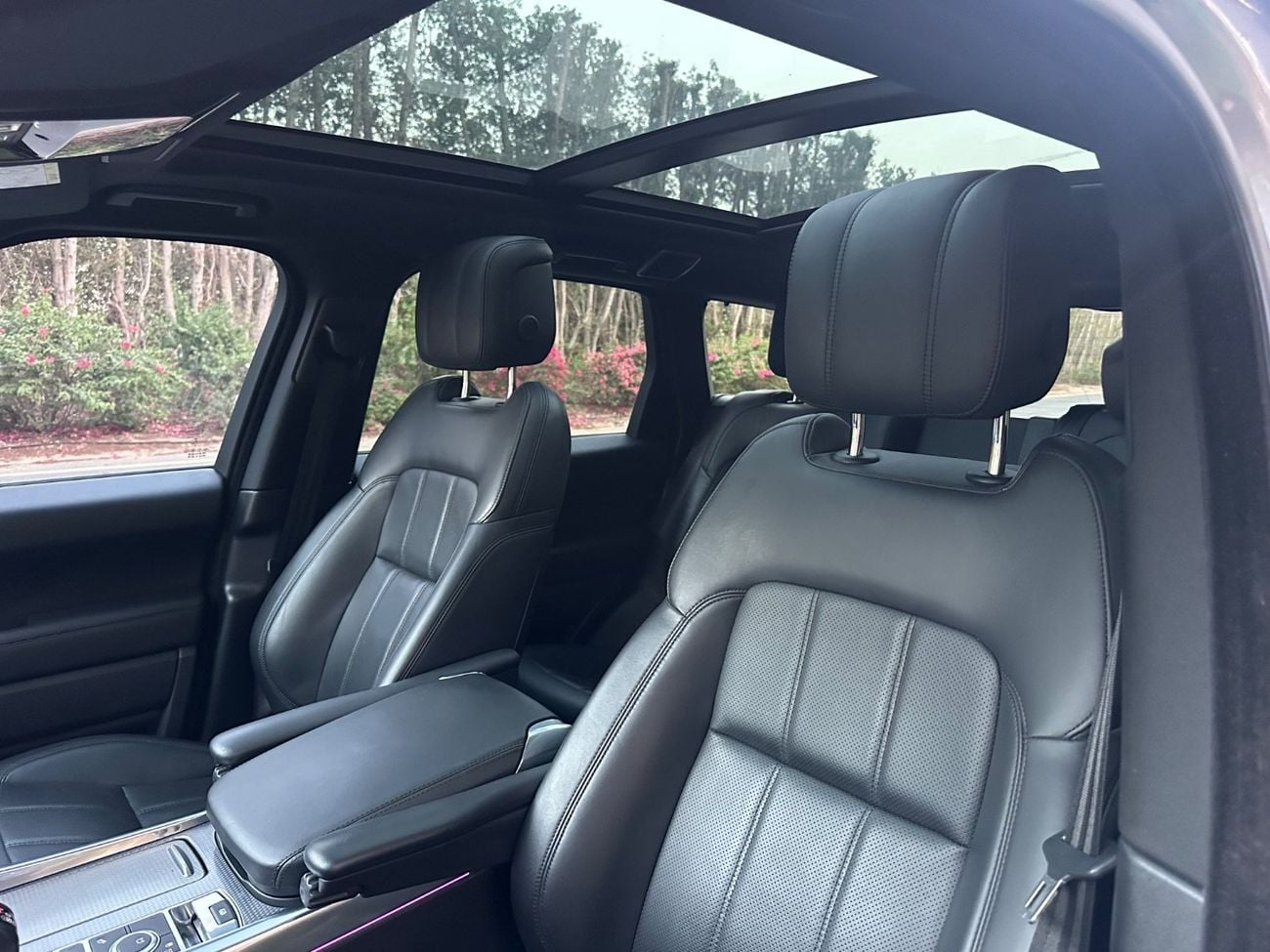 Land Rover Range Rover Sport HSE Dynamic 3.0L | 2021 | Europe Specs | Full Option | V6 355 HP | Excellent Condition