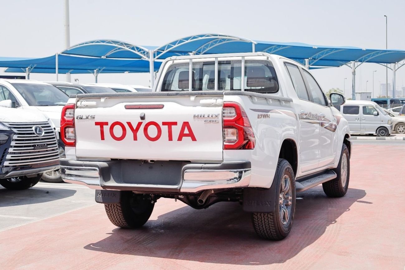 Toyota Hilux HILUX SR5 2.7L  AT  WITH PUSH START 2025/2025