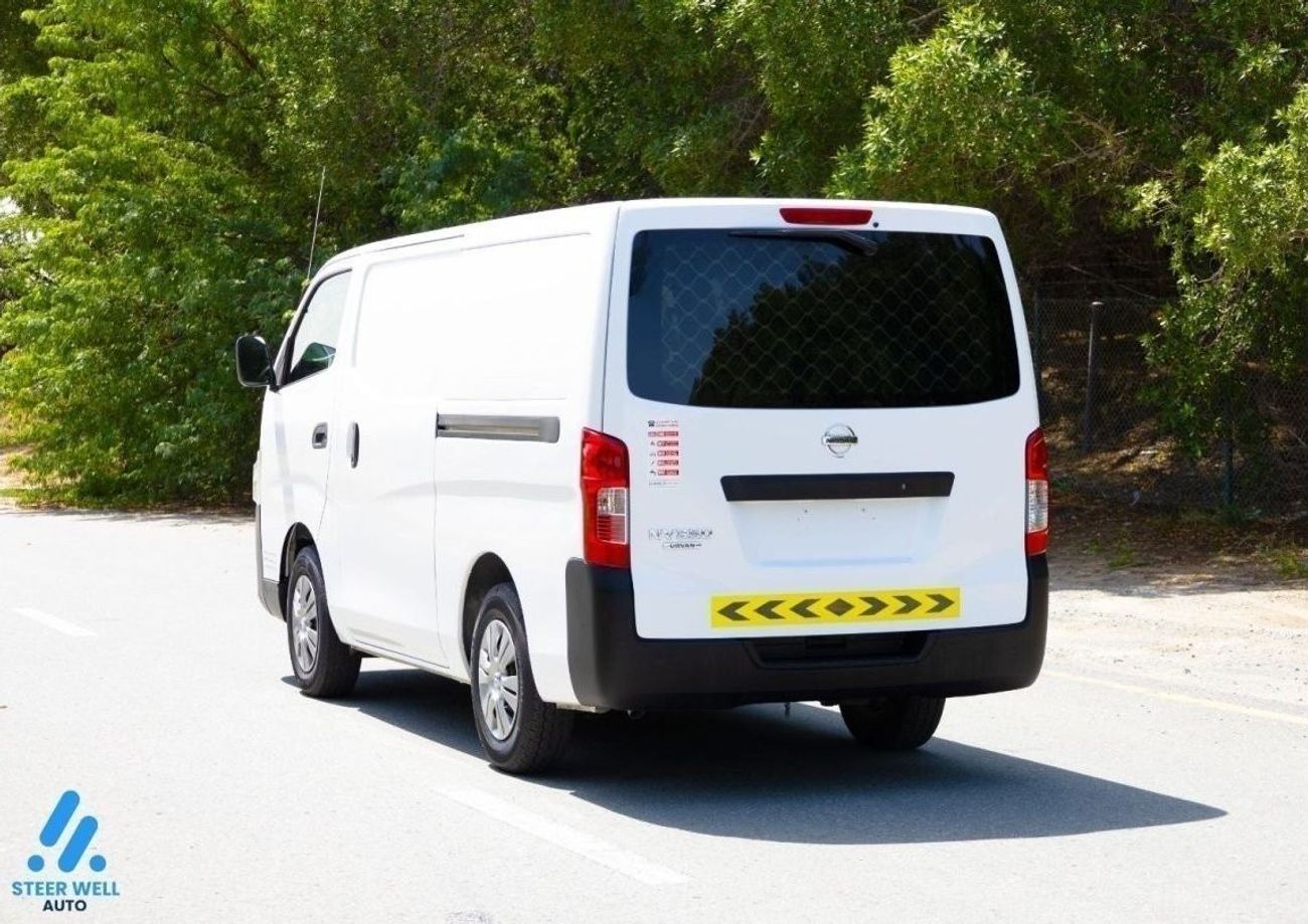 نيسان أورفان Std 2021 NV350 Dry Delivery Van - 2.5L - PTR MT - Low Mileage - Like new Condition - GCC