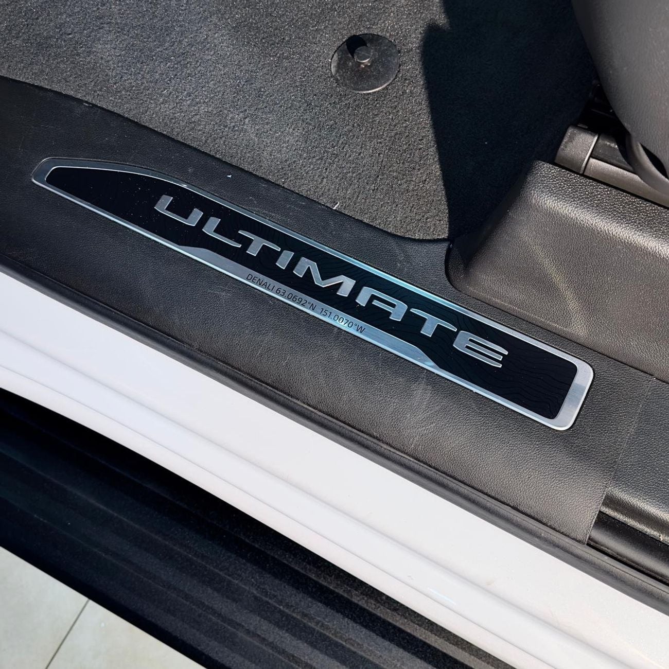 جي أم سي سييرا 2500 HD DENALI ULTIMATE