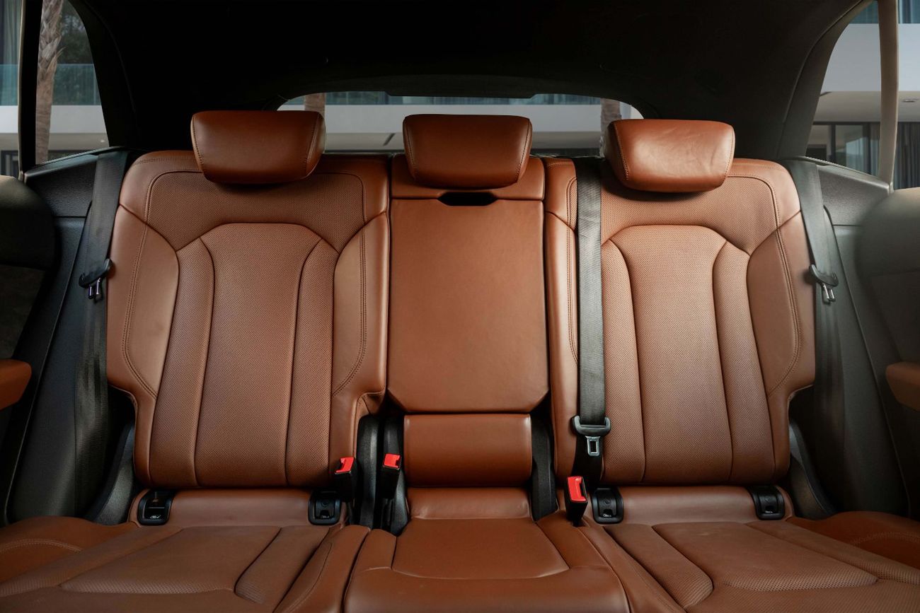 أودي Q8 3,035 P.M  | 0% Downpayment | Q8 S-LINE 55 TFSI | UNDER WARRANTY!