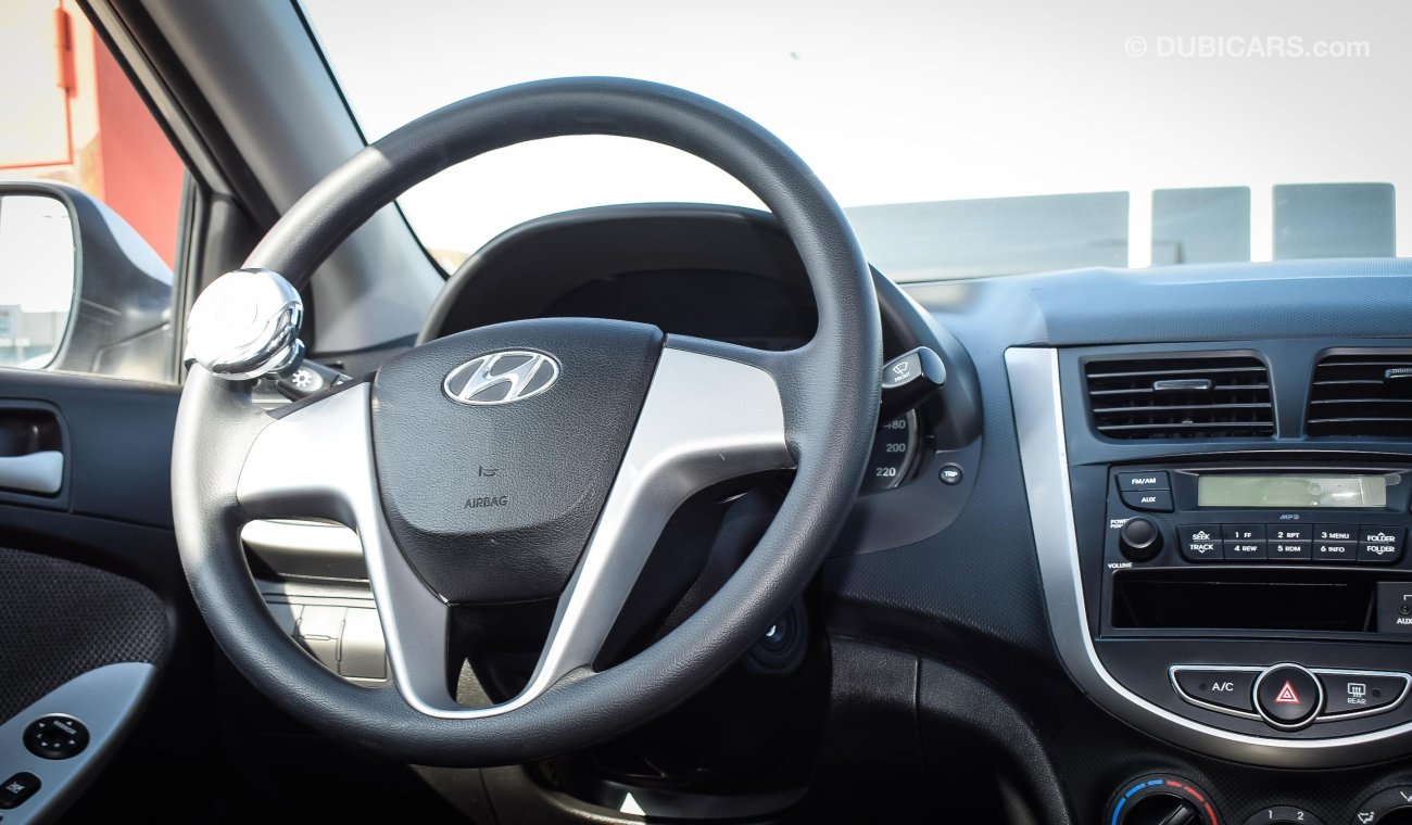 Used Hyundai Accent Diesel 2015 for sale in Sharjah 291895