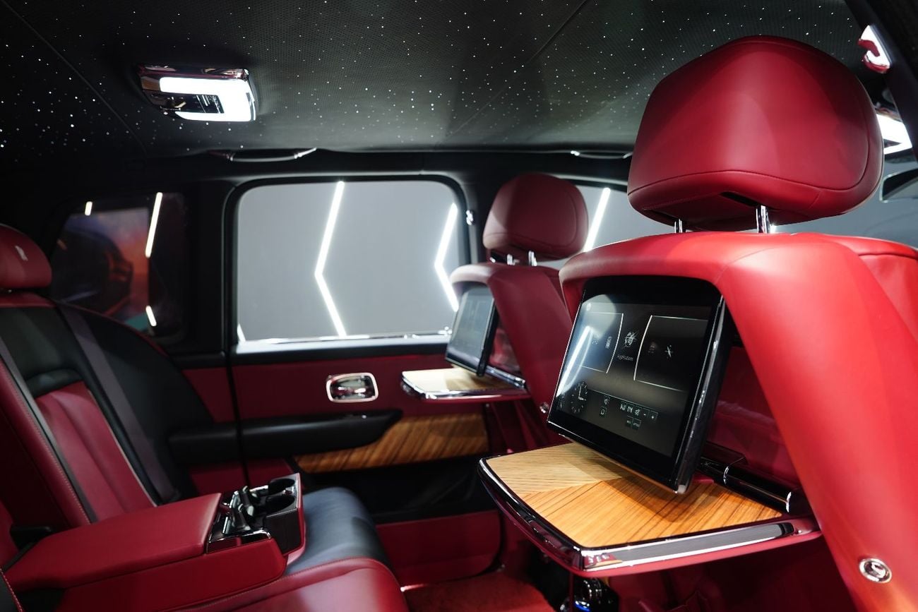 Rolls Royce Cullinan STANDARD Rear Entertainment Screens, Bespoke Audio, Starlight, Dealer Warranty!!