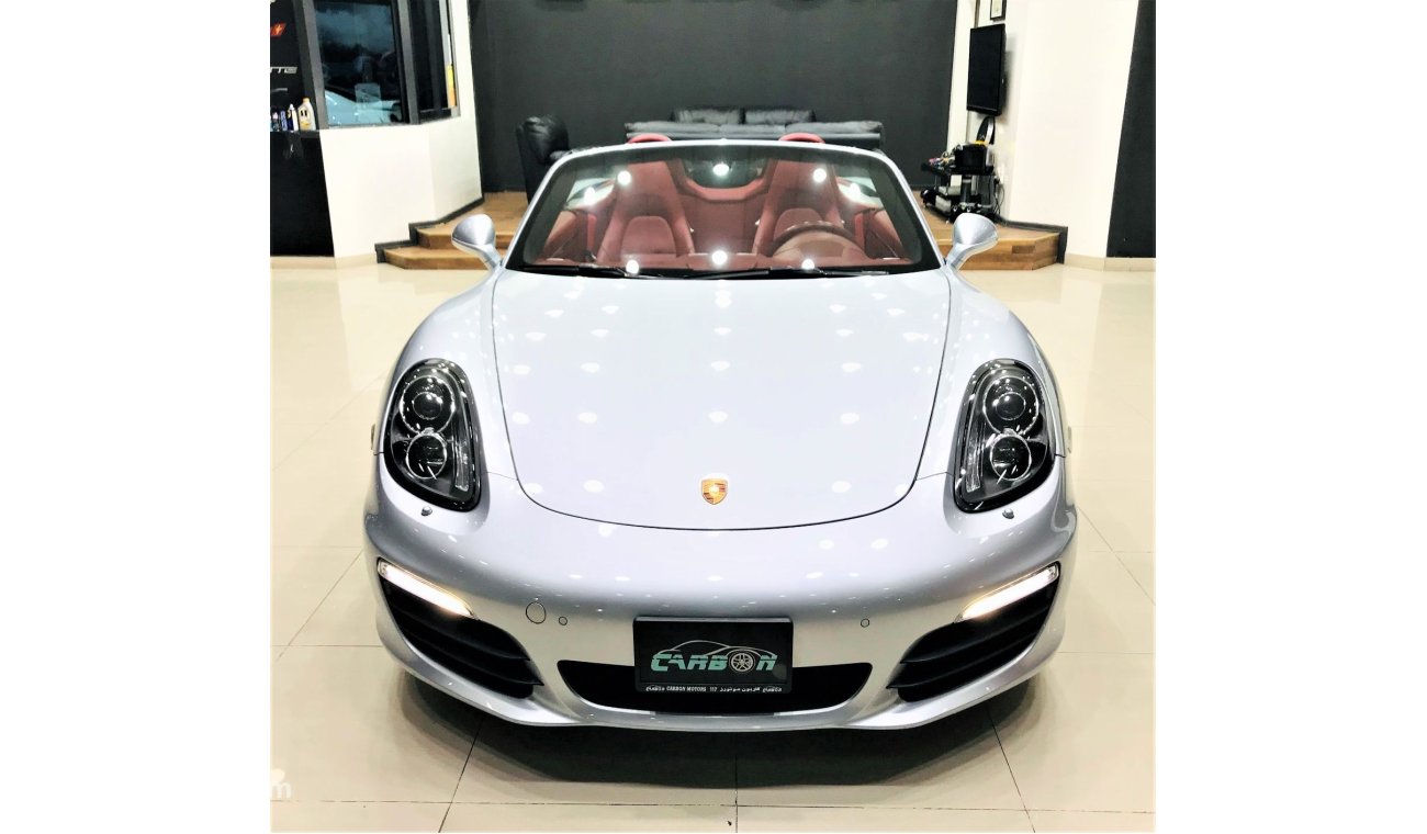 بورش بوكستر أس PORSCHE BOXSTER S 2015 IN IMMACULATE CONDITION WITH ONLY 32K KM FULL SERVICE HISTORY FOR 169K AED