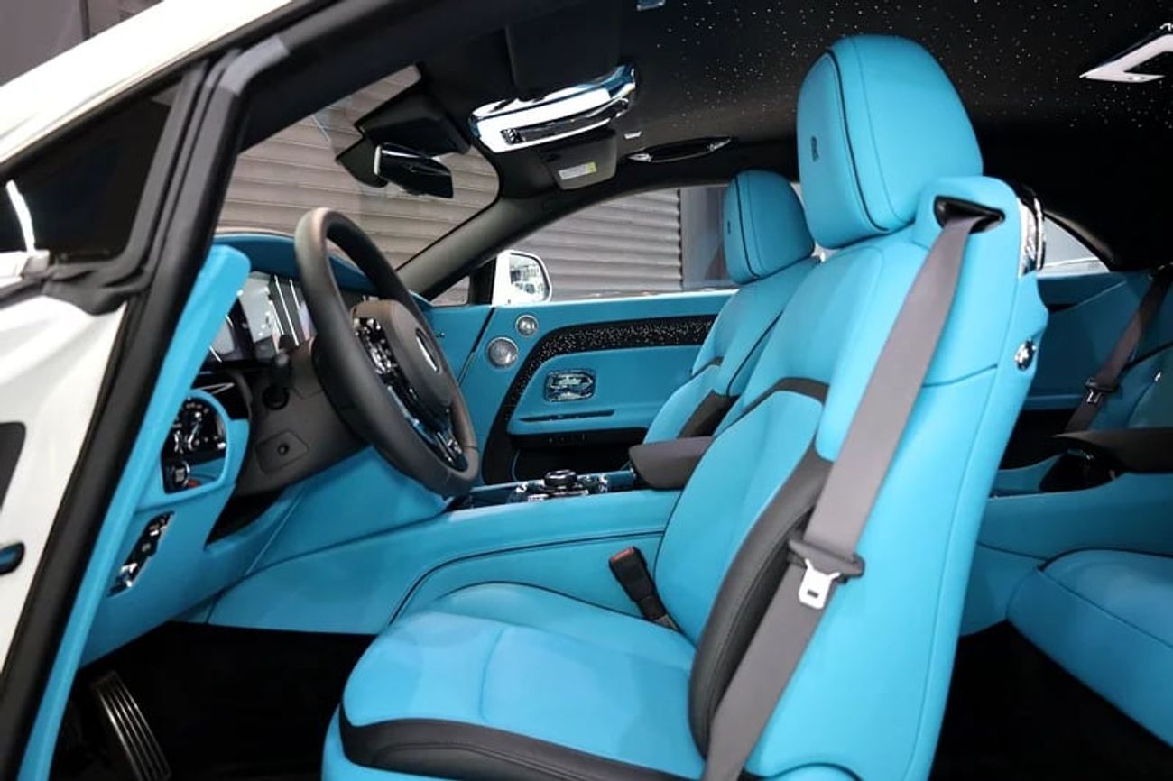 رولز رويس سبيكتر BRAND NEW, Bespoke Audio, 4 Years Dealer Warranty + Service!!