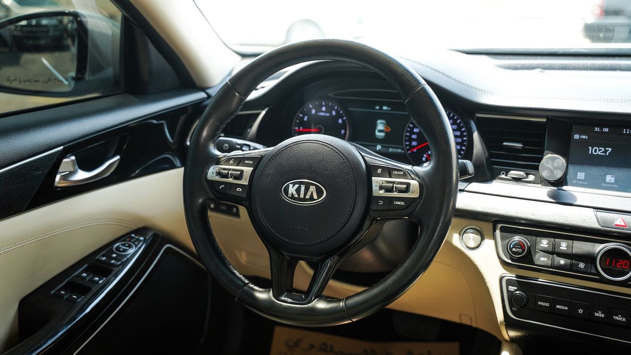 Kia Cadenza