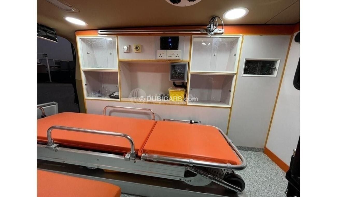 Hyundai H-1 Hyundai H1  Ambulance –2019 Model, Left-Hand Drive Manual Diesel
