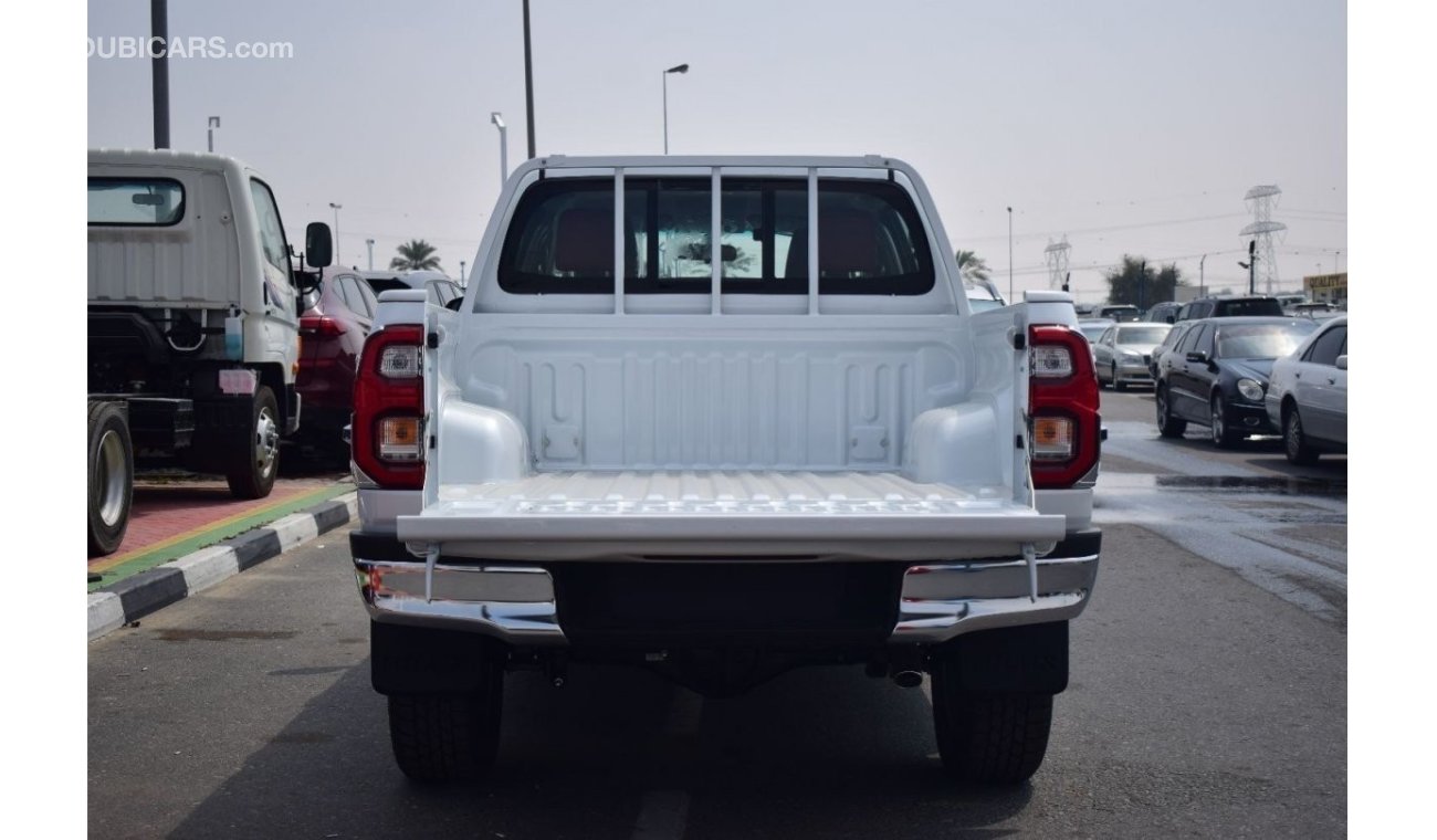 Toyota Hilux 2023 Toyota Hilux SR5 2.7L Pickup , Automatic, 4 Doors