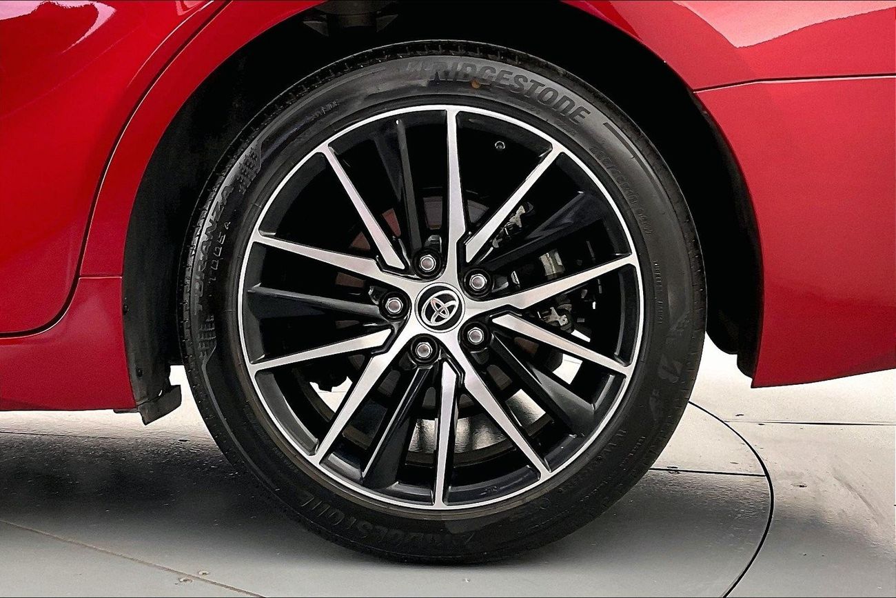 Toyota CHR GX| 1 year free warranty | Exclusive Eid offer