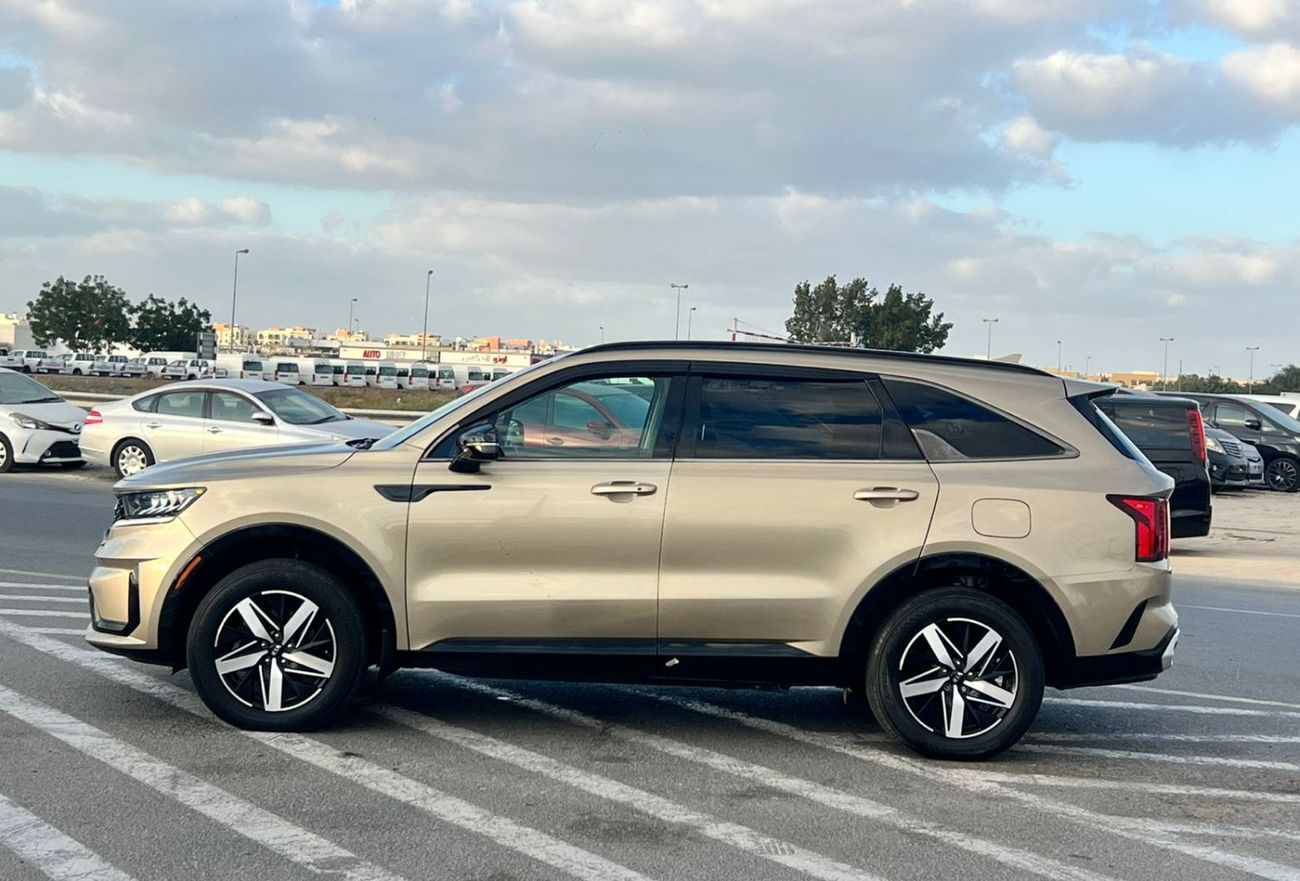 Kia Sorento 2021 KIA SORENTO EX - 2.5L V4 - Rear Camera & Sensor 4x4 - Leather Seats With Electric - Auto Trunk