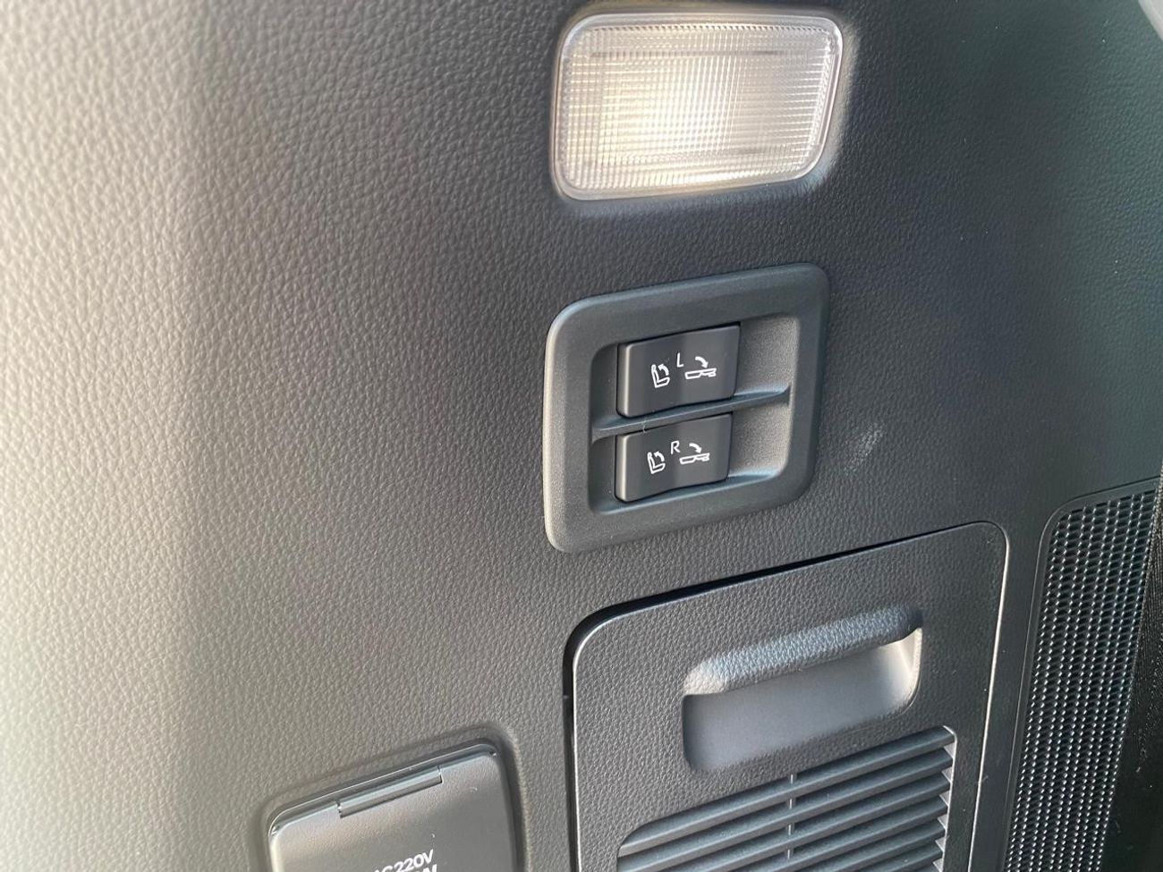 تويوتا لاند كروزر LANDCRUISER 3.5 GR SPORT