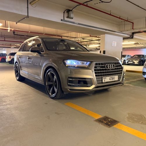 أودي Q7 45 TFSI S-LINE LUXURY