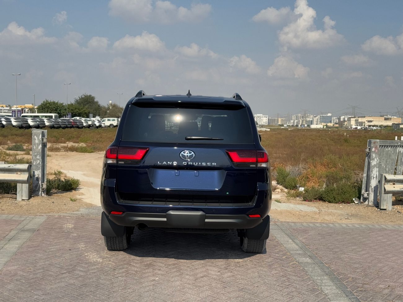 Toyota Land Cruiser Toyota Land Cruiser GXL 2024 Diesel 3.3L 7-Seats 4X4 SUV Brand New 0Km