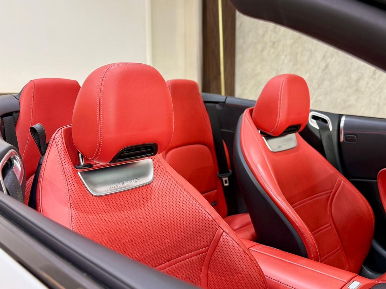 Mercedes-Benz SL 63 AMG 6,078 AED Monthly II SL63 AMG II 0% Down Payment II Still Under Warranty to 2027