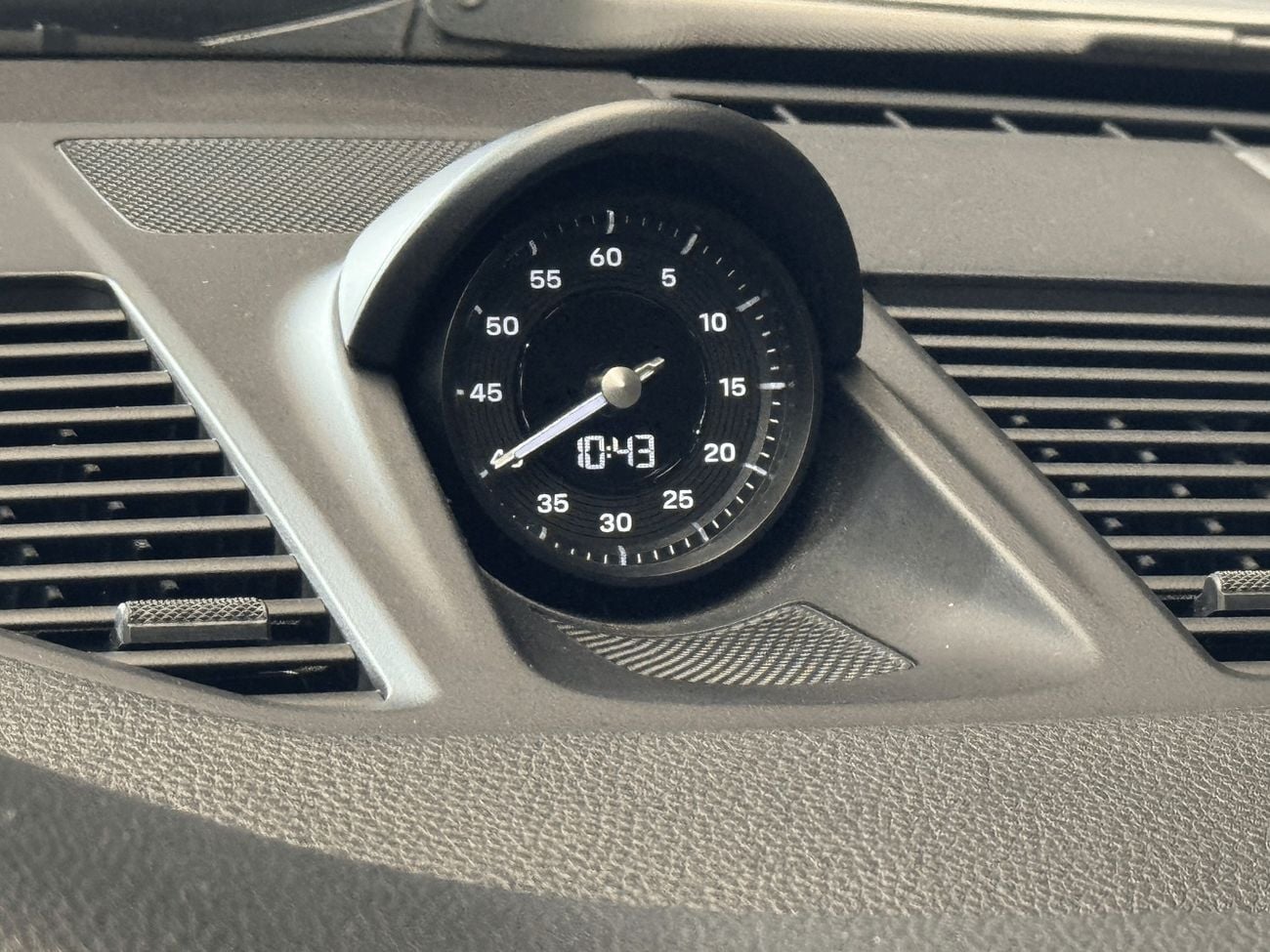 بورش 911 carrera 4