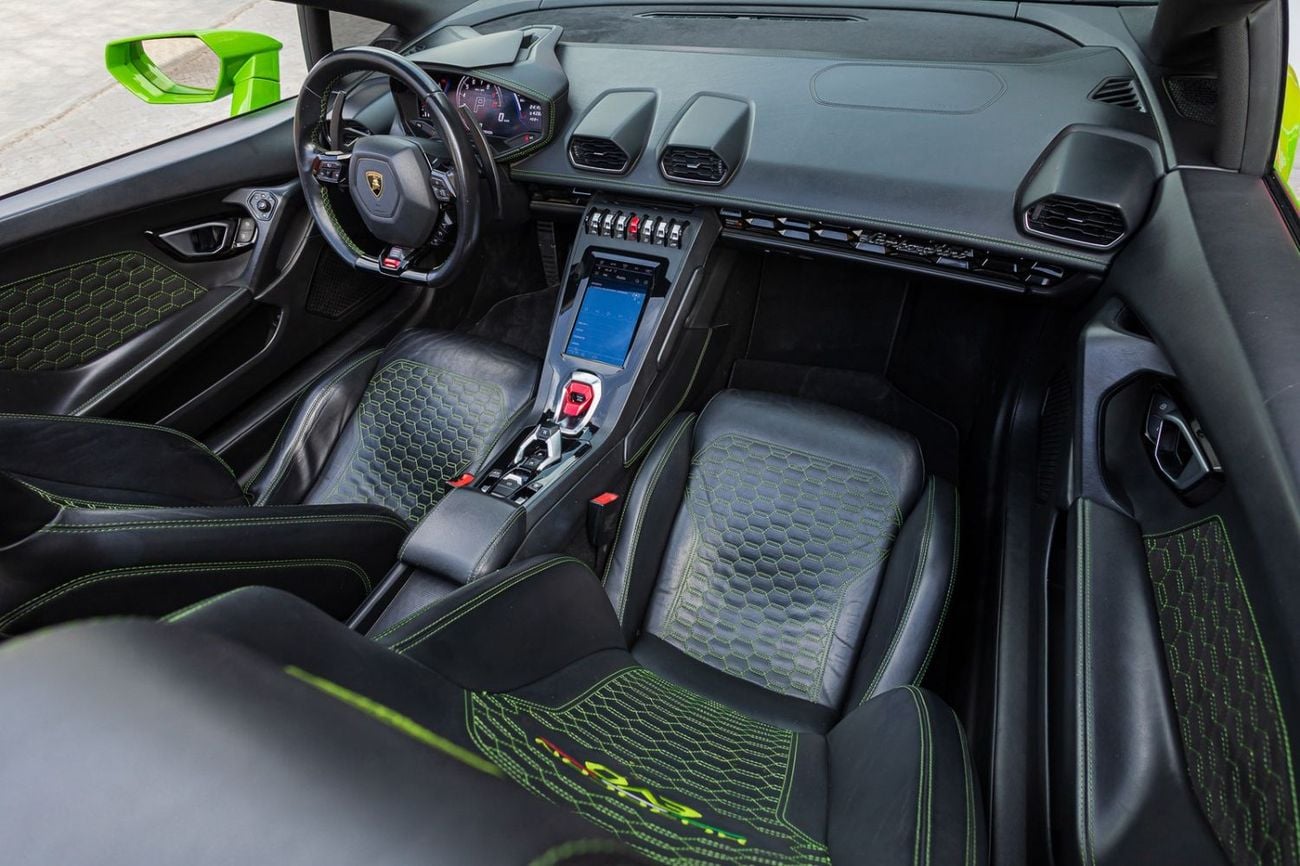Lamborghini Huracan 2022 Lamborghini Huracán Evo Spyder GCC