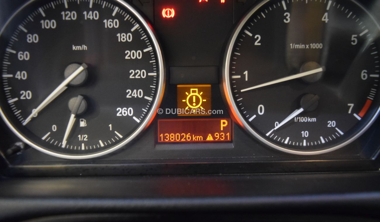 BMW 320i i