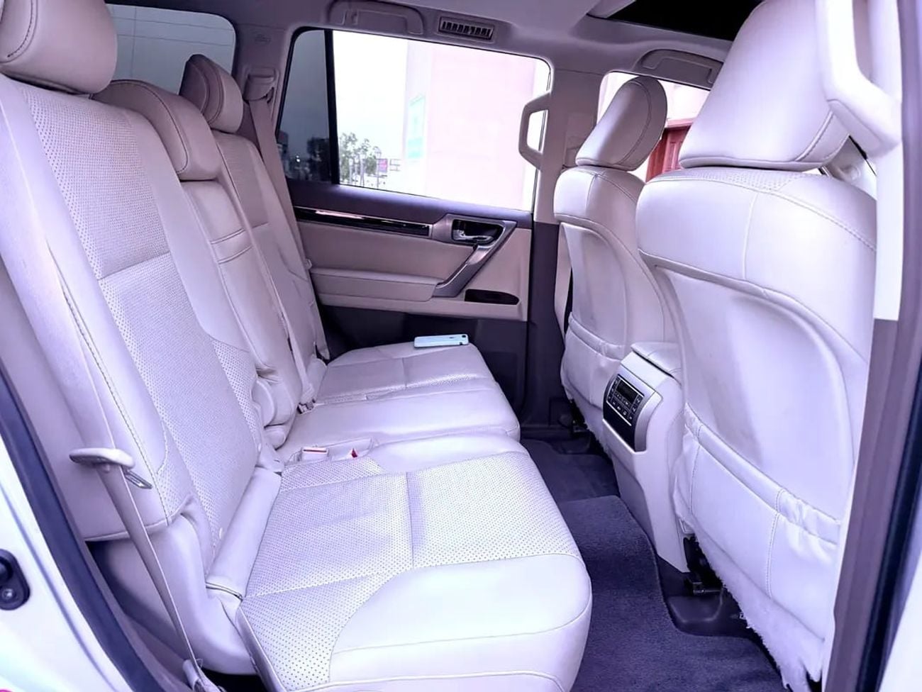 Lexus GX460 PREMIER GX 460 GCC Specs in Pristine Condition