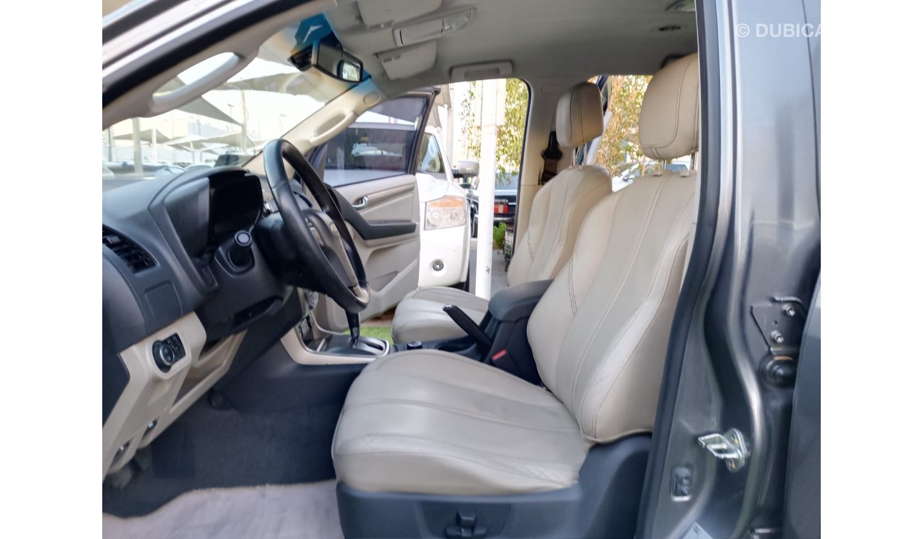 Chevrolet Trailblazer Gulf model 2013 cruise control control screen camera control wheels sensors in excellent condition