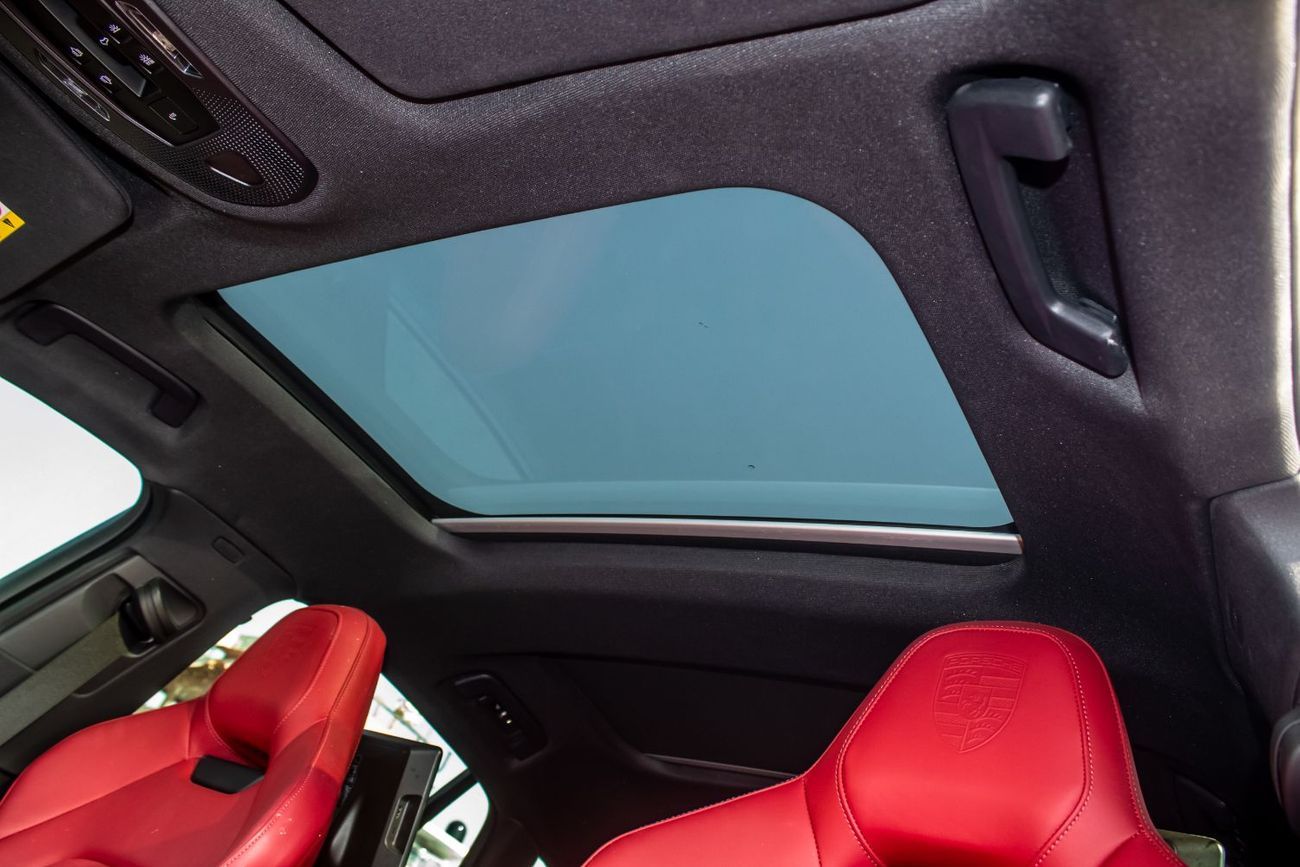 بورش باناميرا 4 3.0L