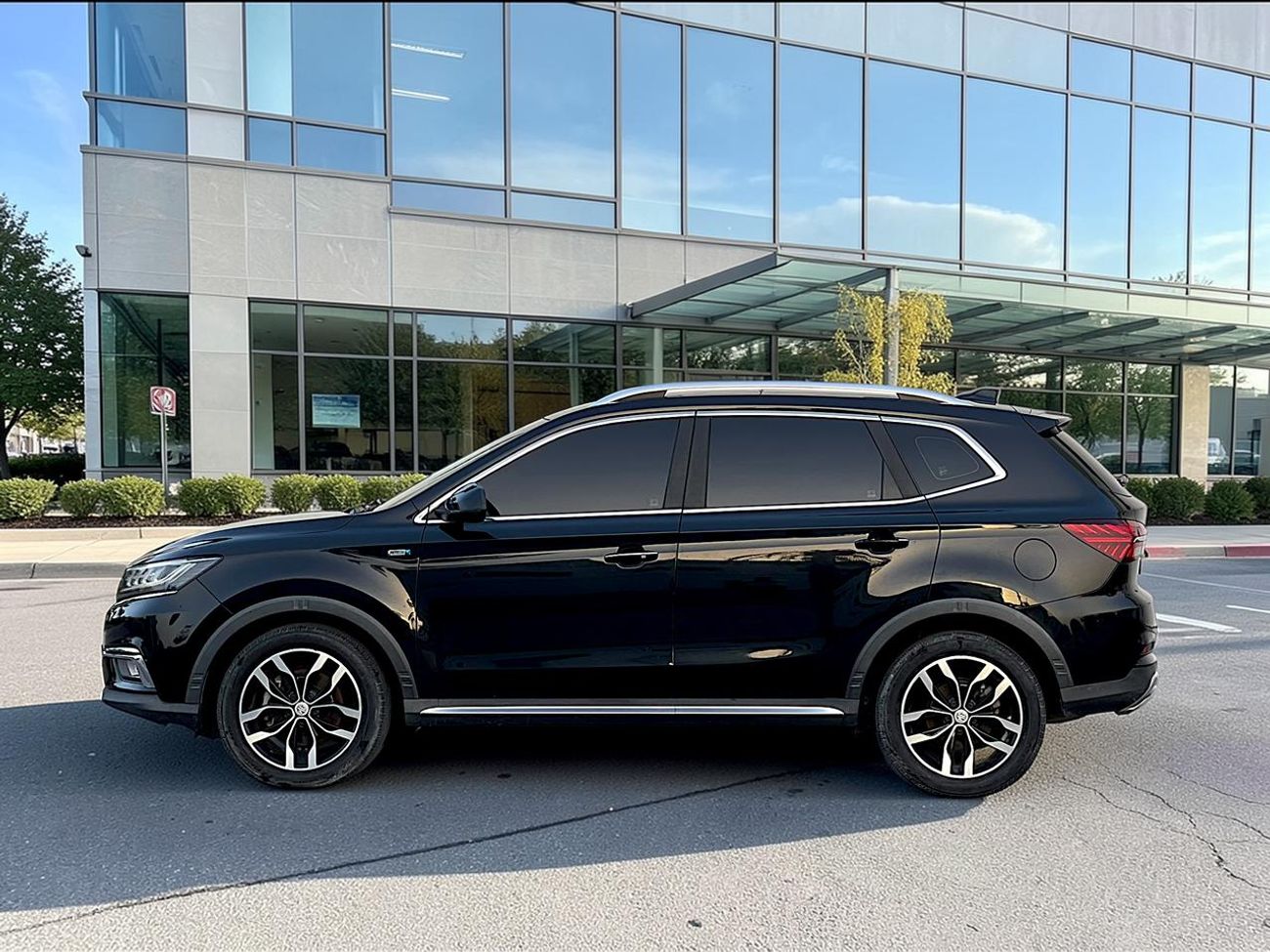 أم جي RX5 AED 568 P.M | MG RX5 | LUXURY | ORIGINAL PAINT | GCC | 0% DOWNPAYMENT