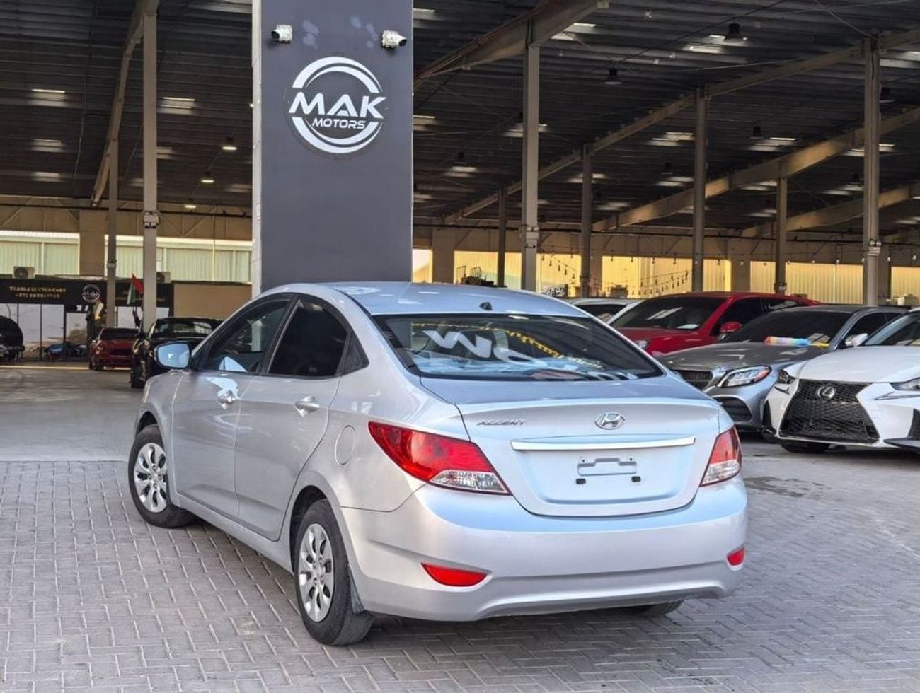 Hyundai Accent Base 1.6L (123 HP) Base 1.6L (138 HP) V4 1.6L / ECO CAR / IN PERFECT CONDITION / GCC
