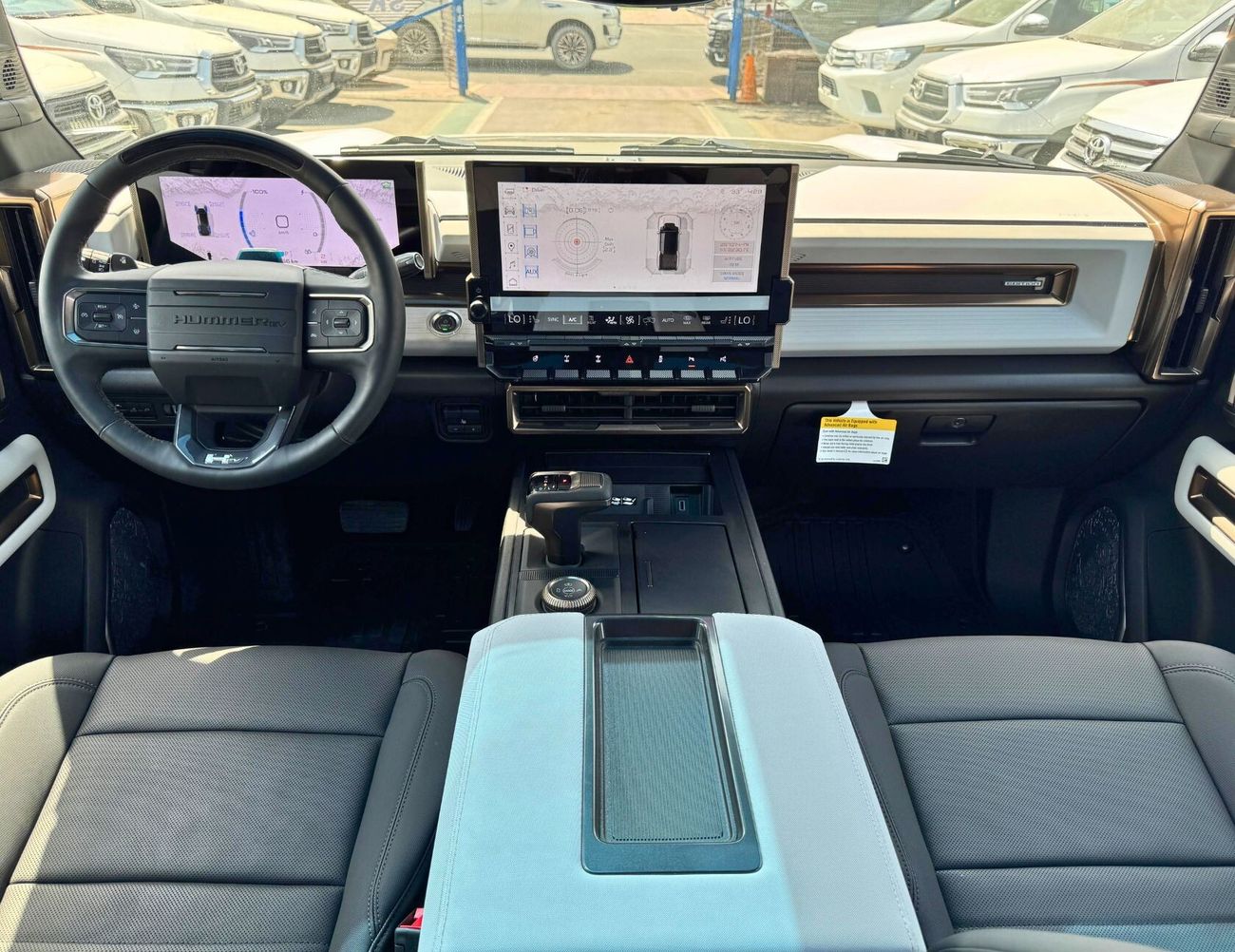 GMC Hummer EV PICKUP / 1.5L / ELECTRIC / 360* CAMERA / PANORAMIC ROOF (CODE # 69056)