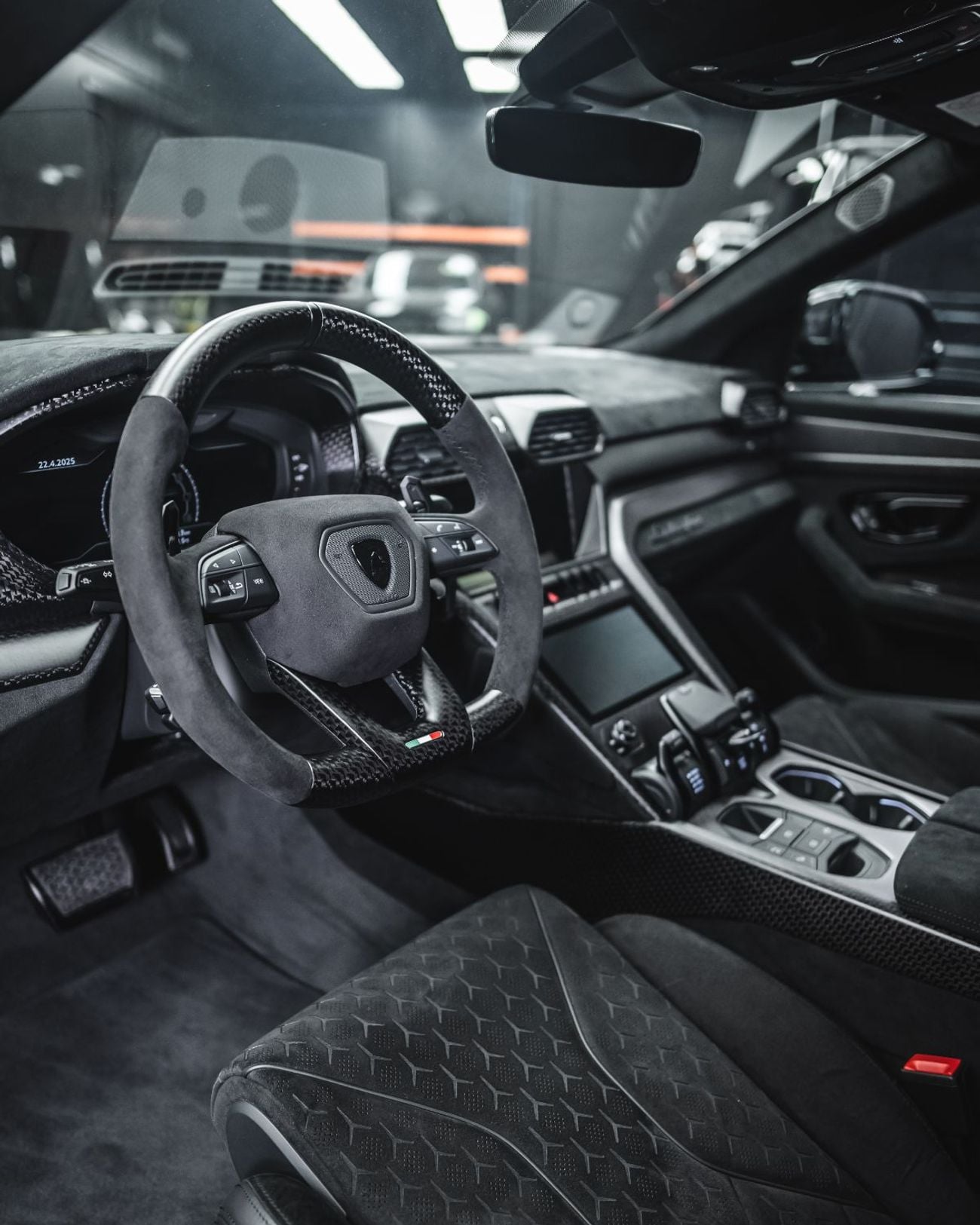 Lamborghini Urus 4.0T V8 Performante Lamborghini Urus Performante TopCar R’Evo Stealth Edition