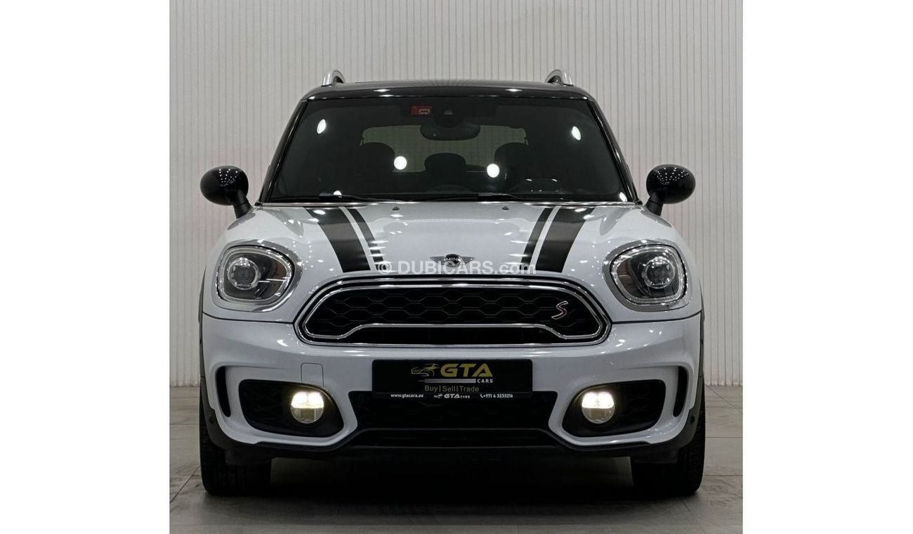 Mini Cooper S Countryman 2017 Mini Countryman , Full Service History, Warranty, GCC