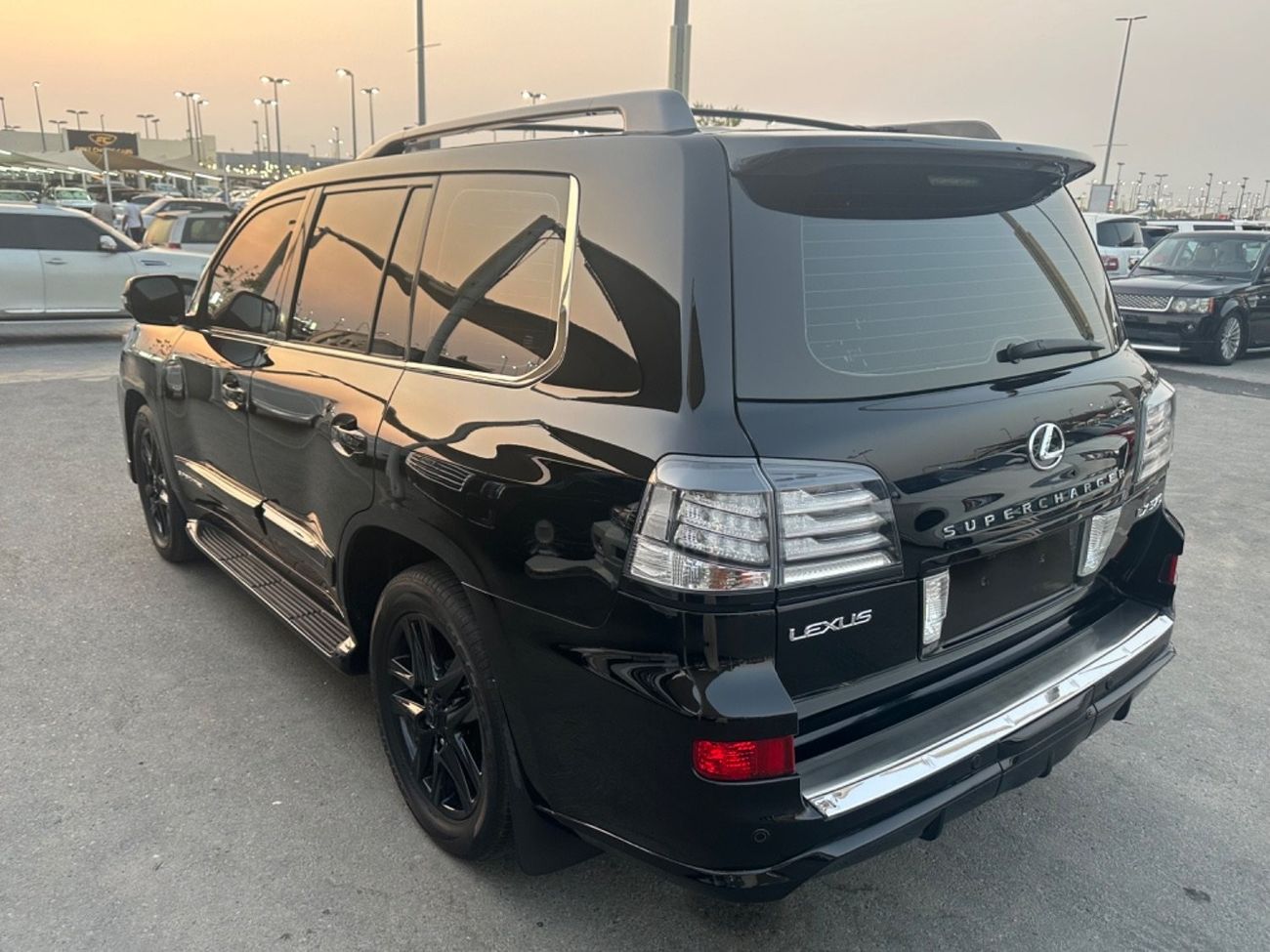 Lexus LX 570