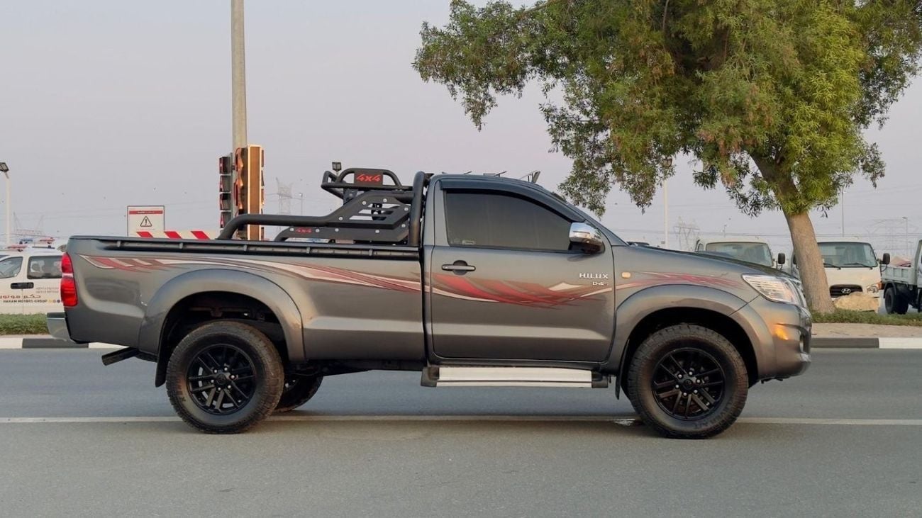 تويوتا هيلوكس -