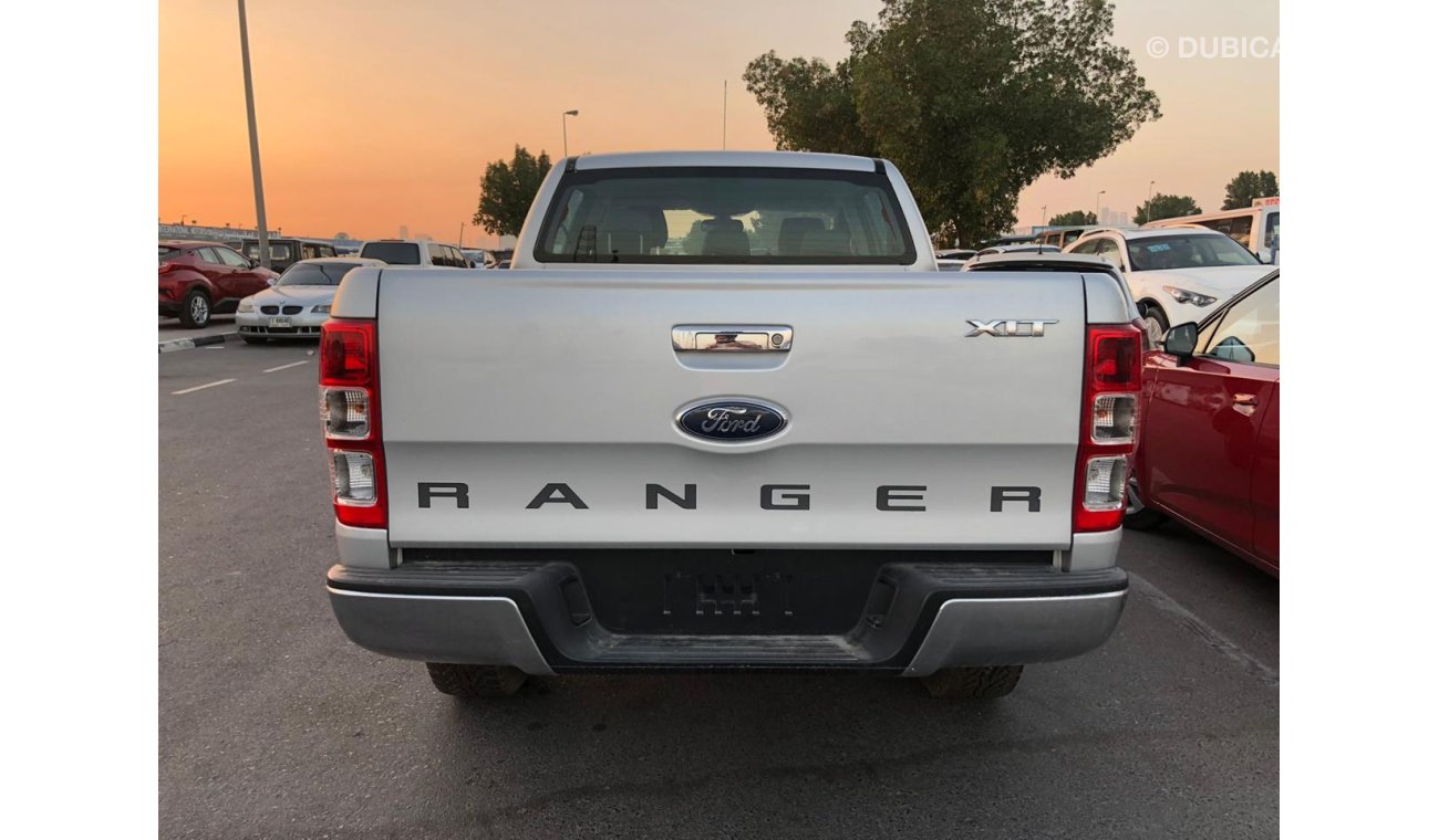 Ford Ranger 2.5L Petrol, 17" Alloy Rims, Key Start, Xenon Headlights, Fog Lamps, CODE - FXLT17