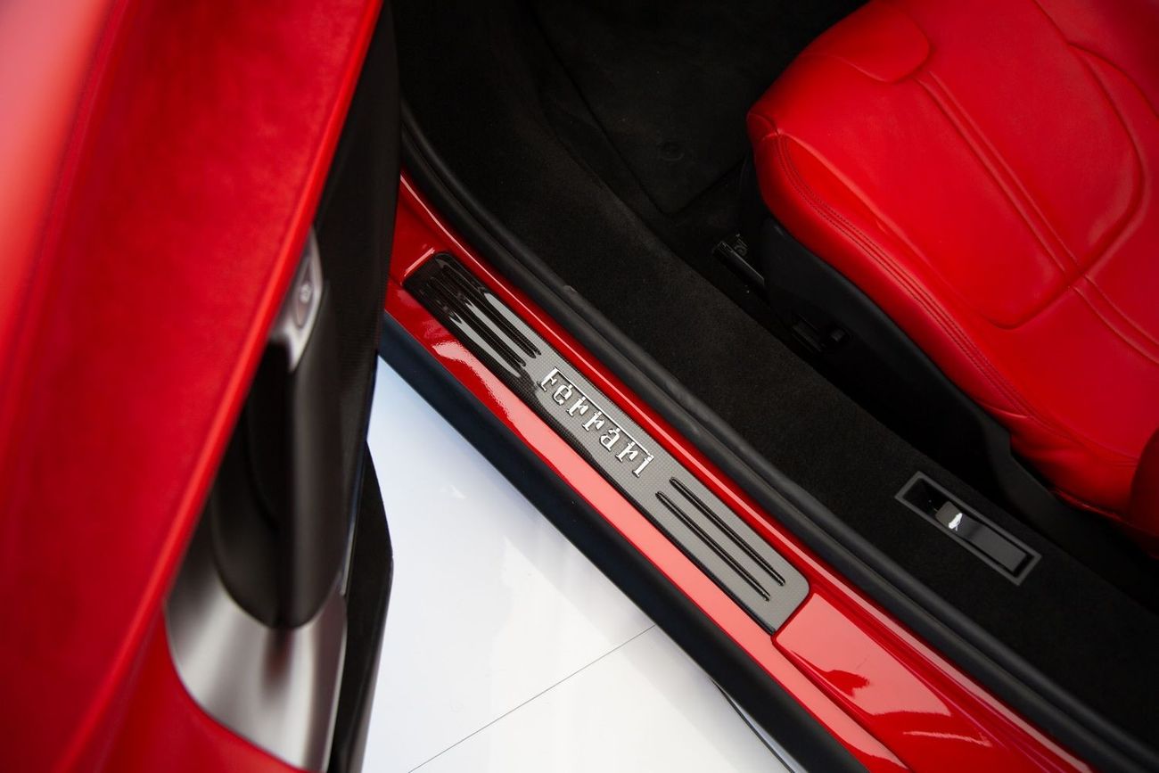 فيراري SF90 سبيدر Ferrari SF90 Spider