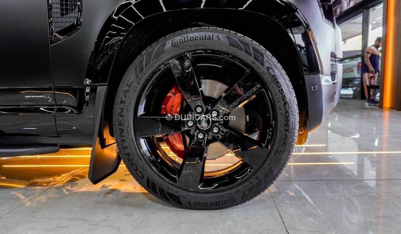 Land Rover Defender X P425